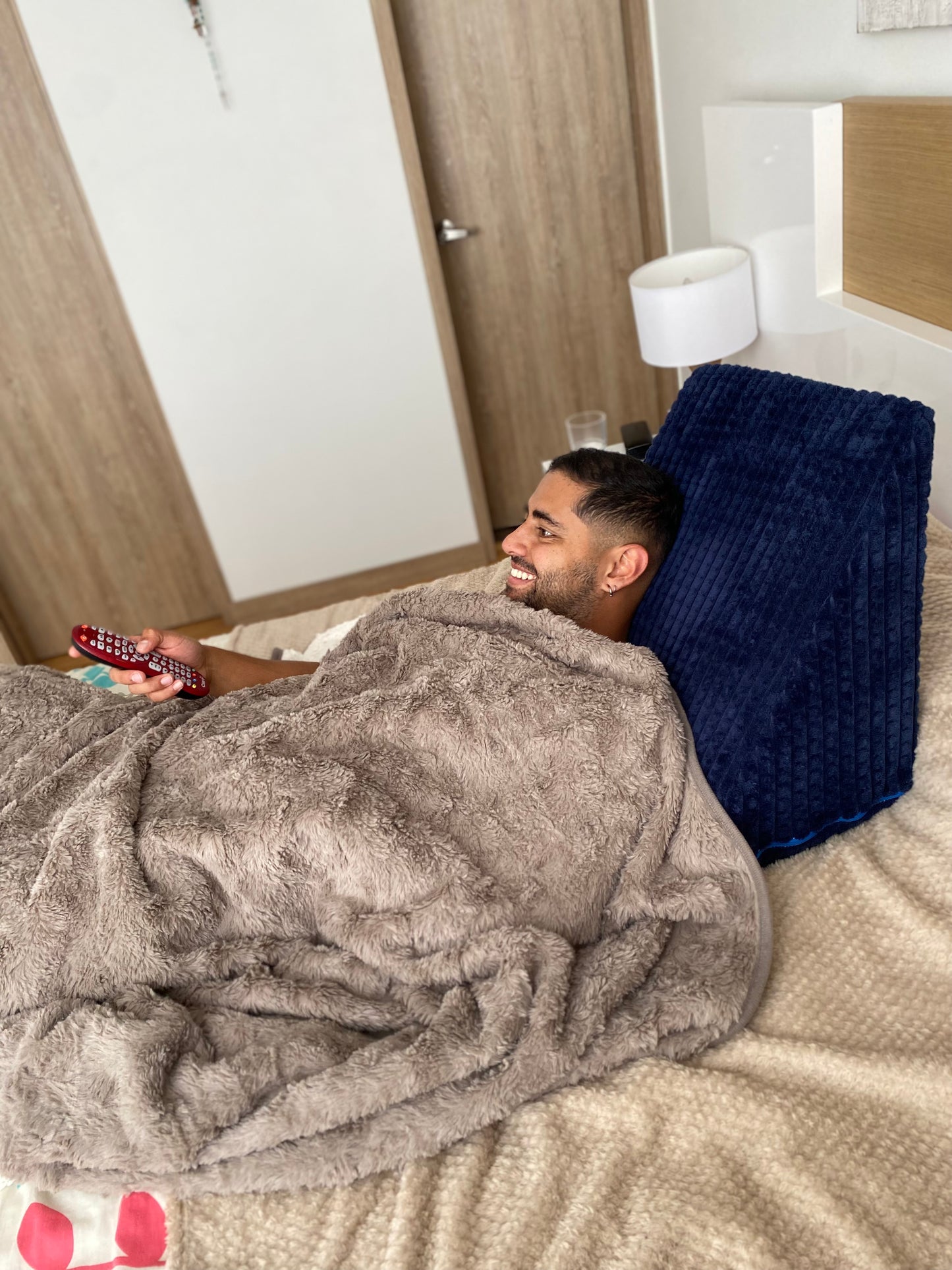 Cojín para TV, lectura, reposo